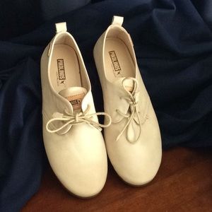 Pikolinos oxford NWOT
